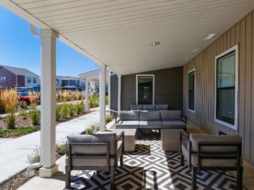 idaho-state-Apartment-Building-18686168