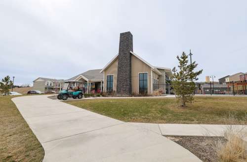 idaho-state-Apartment-Building-18686111