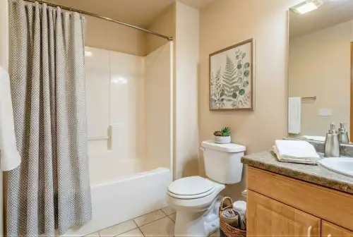 S Bed 221 Langdon 20