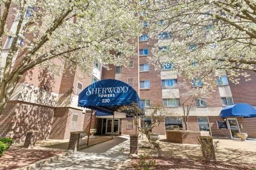 S Bed Sherwood Towers Apartments 0