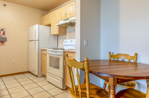 madison-Apartment-Building-18661824