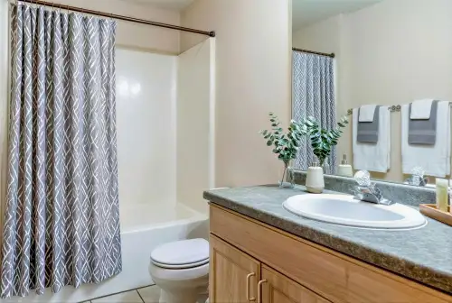 S Bed 221 Langdon 25