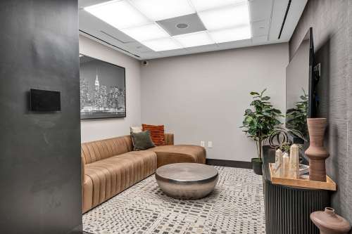 S Bed Monarch Heights Apartments 34