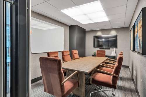 S Bed Monarch Heights Apartments 27