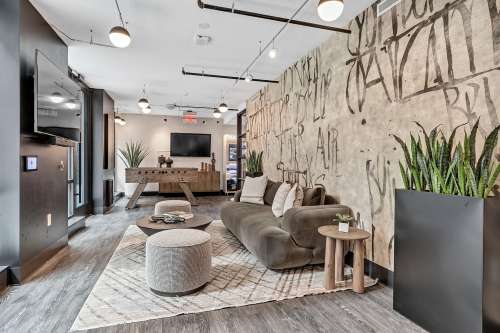 S Bed Monarch Heights Apartments 19