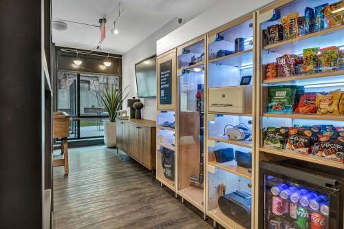 S Bed Monarch Heights Apartments 50