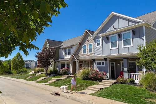 university-of-missouri-Apartment-Building-18668905