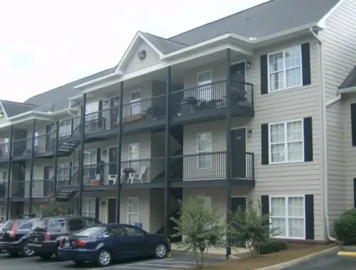 2026-04/AUBURN-Apartment-Building-18006666.webp