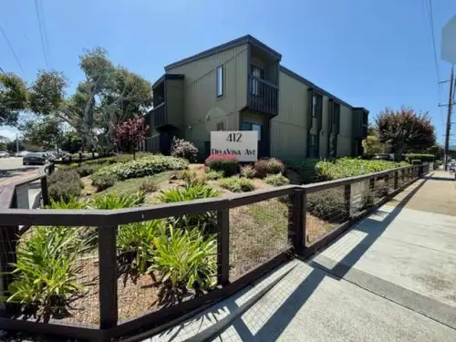 2026-04/CSU-MONTEREY-BAY-Apartment-Building-18632183.webp