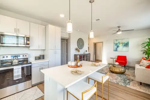 2026-04/ERAU-Apartment-Building-17852616.webp