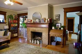 2026-04/YALE-Apartment-Building-17828661.webp