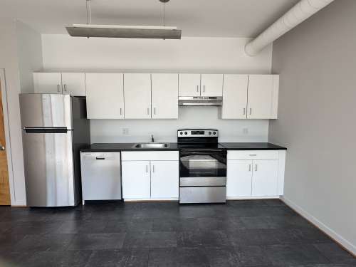 S Bed Cayuga Place 16