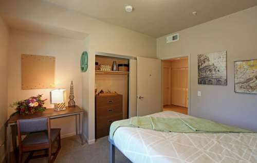 S Bed 8th and Wake Student Housing 16