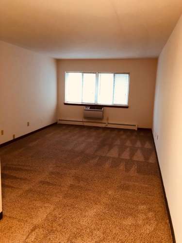 S Bed Carriage Court 16