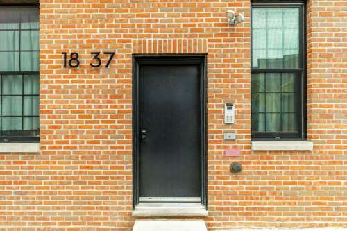 upenn-Apartment-Building-18632039