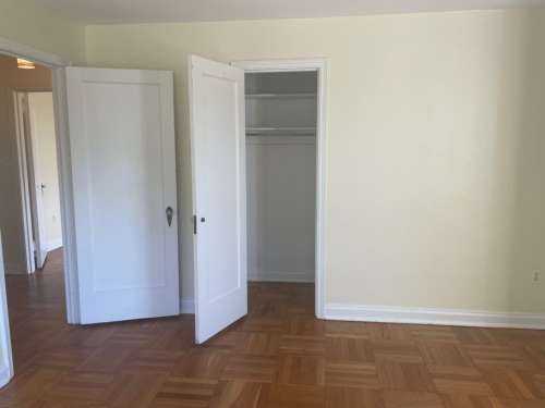 S Bed The Royal York Apartments 753