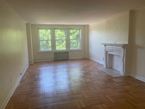 S Bed The Royal York Apartments 737