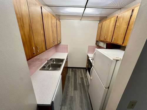 university-of-idaho-Apartment-Building-18694422