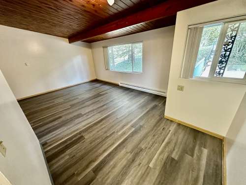 university-of-idaho-Apartment-Building-18694423