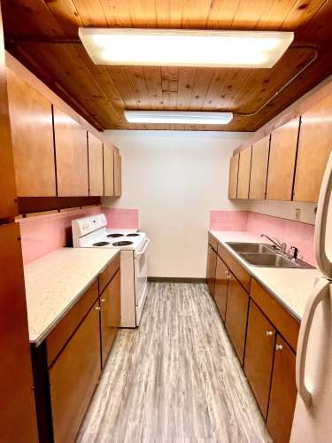university-of-idaho-Apartment-Building-18694435