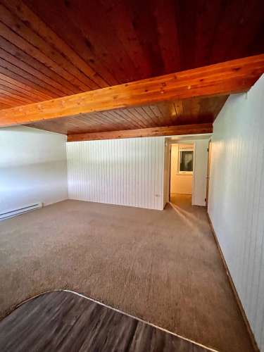 university-of-idaho-Apartment-Building-18694436