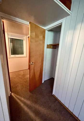 university-of-idaho-Apartment-Building-18694438