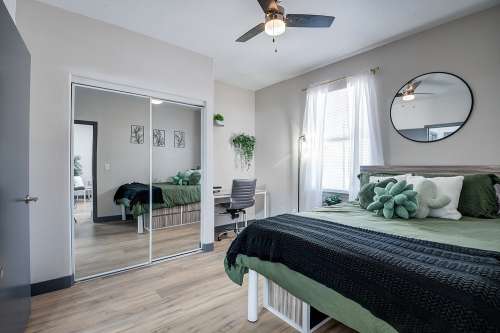 asu-Apartment-Building-18726356