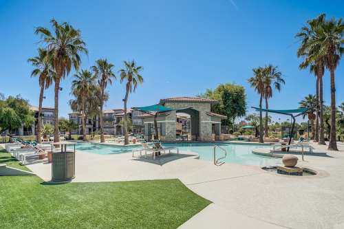 asu-Apartment-Building-18726363