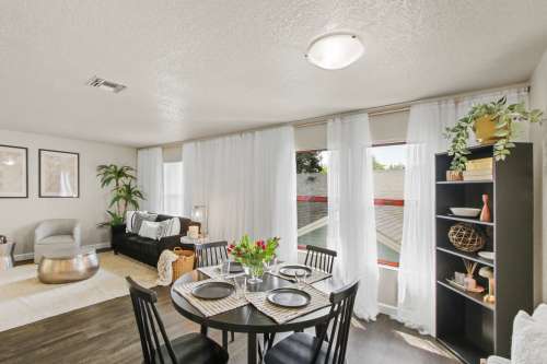 uc-davis-Apartment-Building-18730137