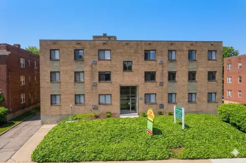 2026-05/CARNEGIE-MELLON-Apartment-Building-18708653.webp
