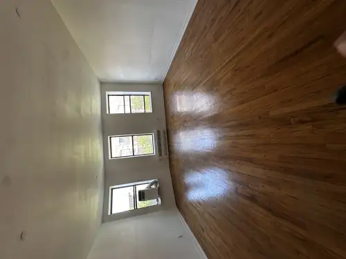 2026-05/COLUMBIA-Apartment-Building-18699657.webp