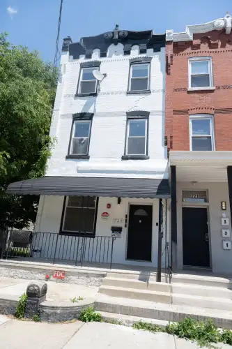 2026-05/DREXEL-Apartment-Building-18730142.webp