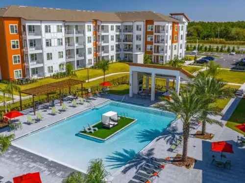 2026-05/ERAU-Apartment-Building-18710922.webp