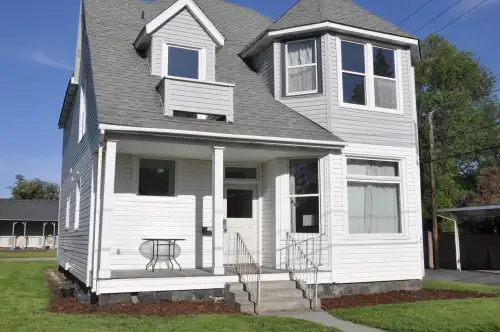 2026-05/GONZAGA-Apartment-Building-18708814.webp