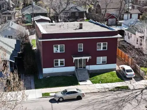 2026-05/IDAHO-STATE-Apartment-Building-18709426.webp