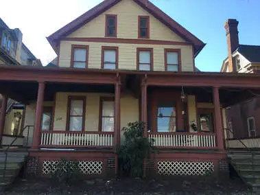 2026-05/PENN-COLLEGE-Apartment-Building-18724259.webp