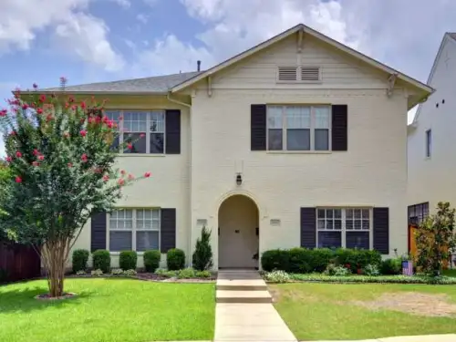2026-05/TCU-Apartment-Building-18704435.webp
