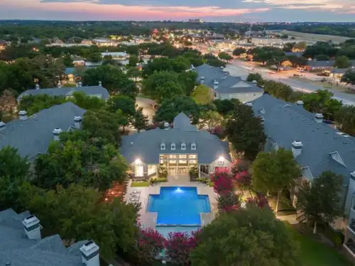 2026-05/TCU-Apartment-Building-18729930.webp