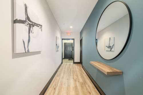 upenn-Apartment-Building-18713493
