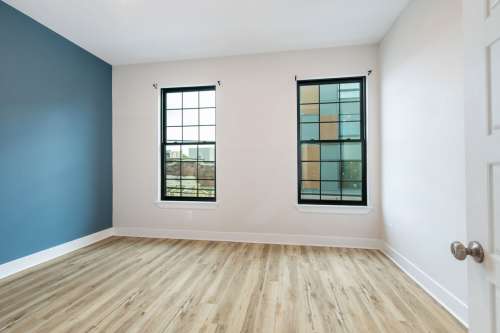 upenn-Apartment-Building-18713500