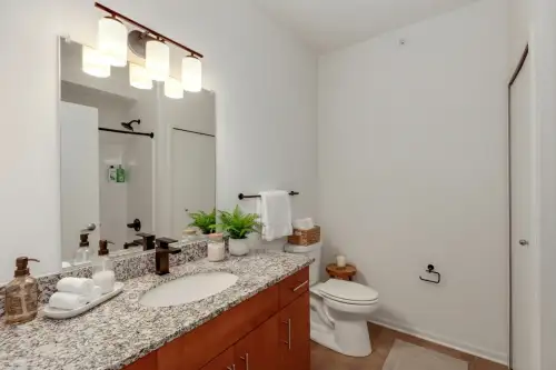 be bathroom 1