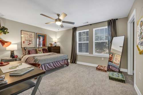 texas-state-Apartment-Building-18750919