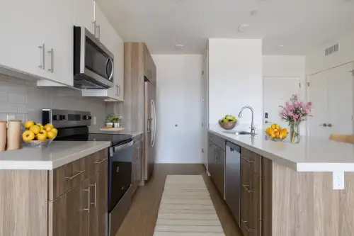 Blue_at_Eastline_Kitchen_1