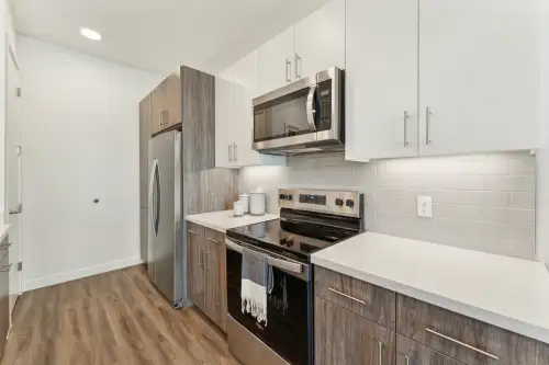 004_2058_E_Apache_Blvd_Tempe_AZ_85281_USA-Kitchen-Unit-1034-013