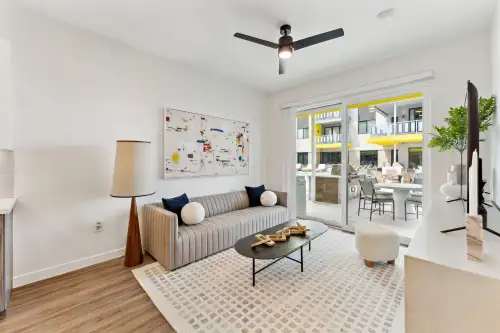 001_2058_E_Apache_Blvd_Tempe_AZ_85281_USA-Living_room-Unit-1034-007
