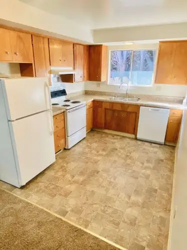 2026-06/CAL-STATE-CHICO-Apartment-Building-18741557.webp