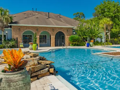 2026-06/FSU-Apartment-Building-18757504.webp