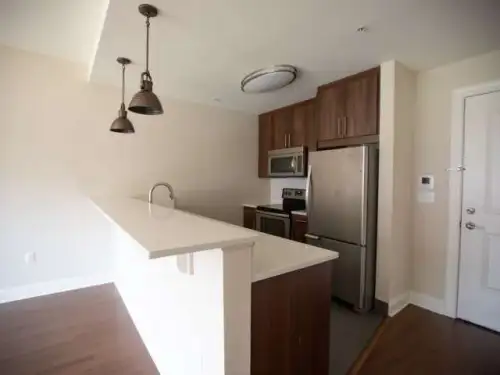 STEVENS-INSTITUTE-OF-TECHNOLOGY-Apartment-Building-18748773.webp