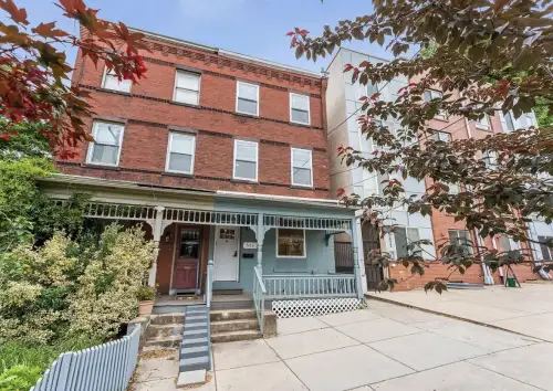 2026-06/UPENN-Apartment-Building-18787560.webp