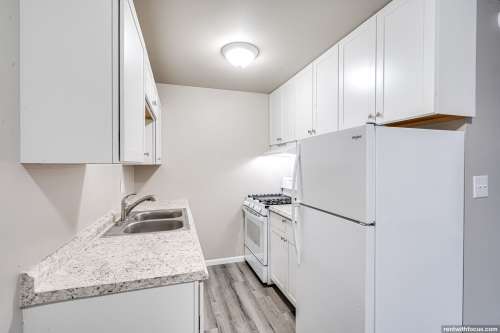 2026-06/large9YCqX1782440206.jpg